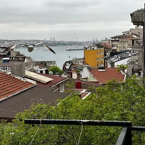 Апартаменты Cute Flat Cihangir, Стамбул